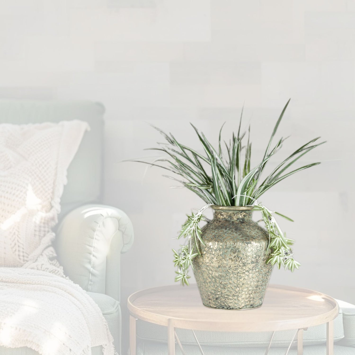 Vases, Planters & Pots