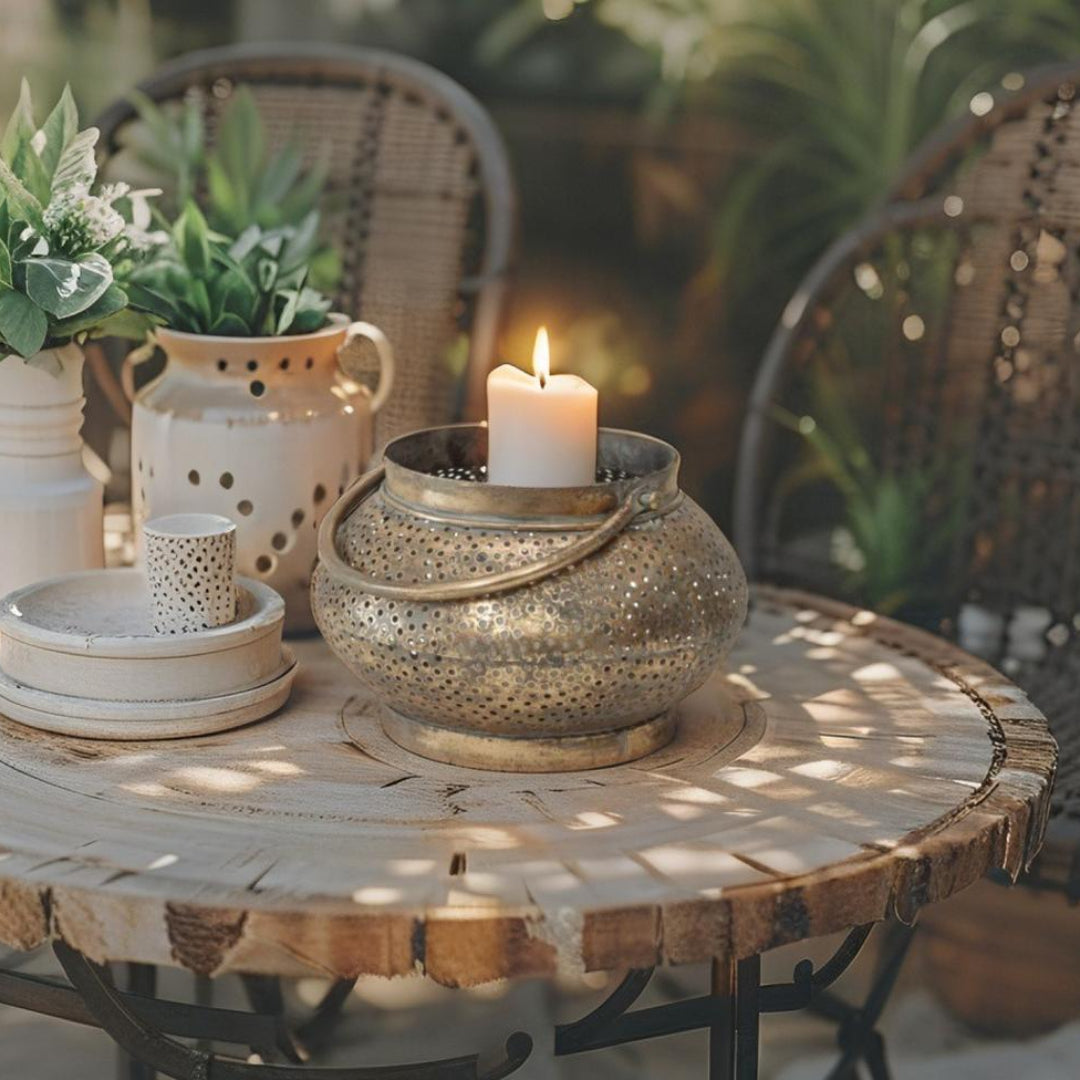 Lustre Pinholes with Handle Pillar