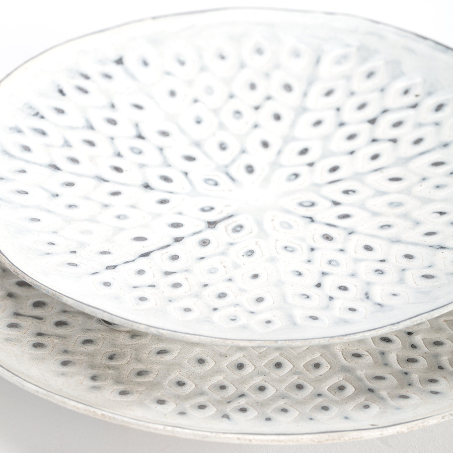 Metal Punched Hamptons Candle Plate