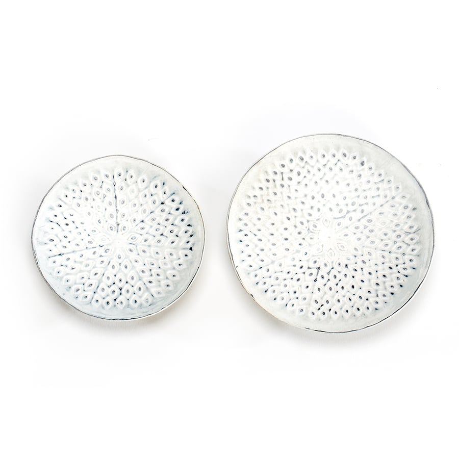 Metal Punched Hamptons Candle Plate